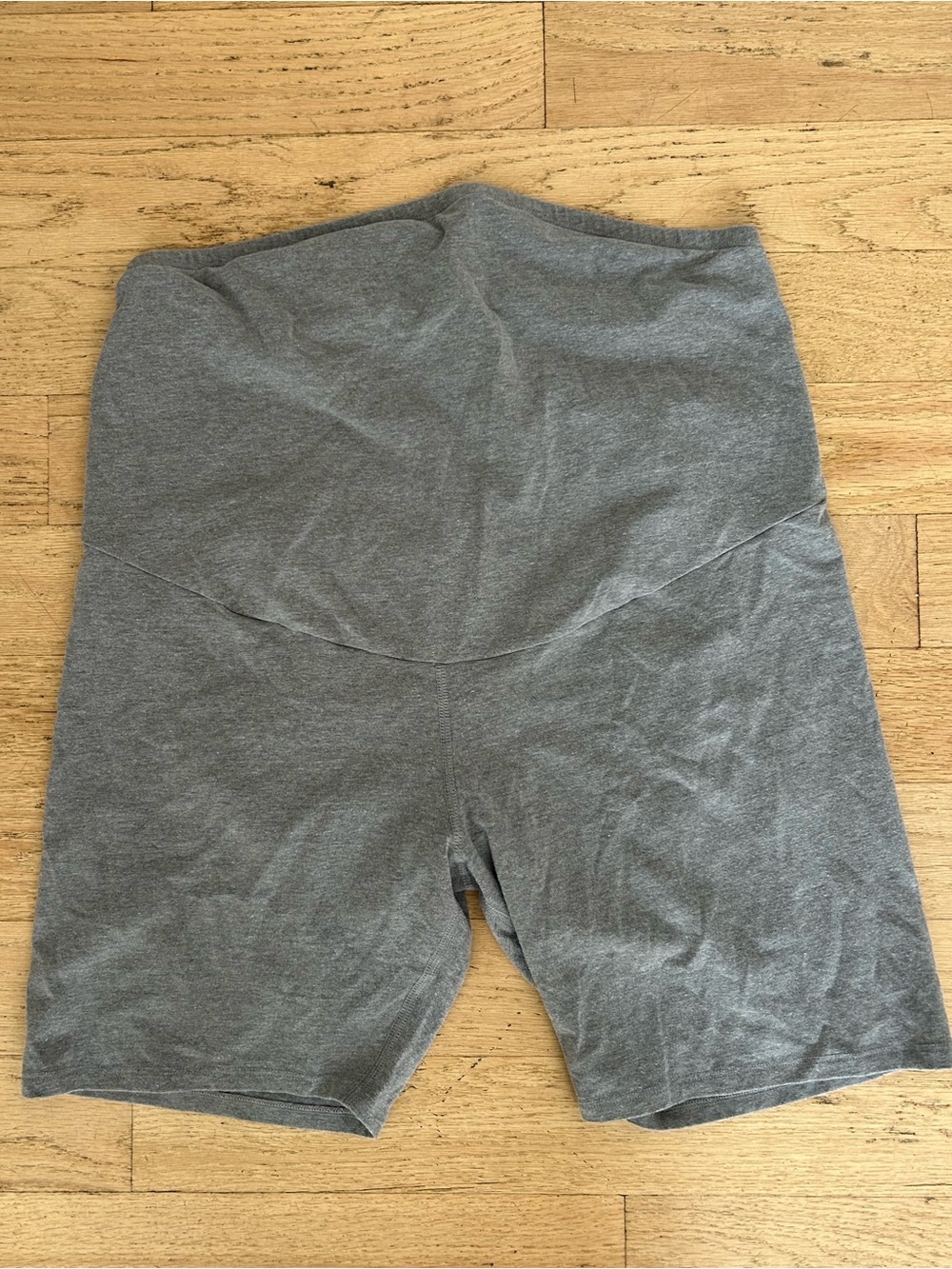 Sonoma Maternity Gray Biker Shorts XL Over-the-Belly Stretch